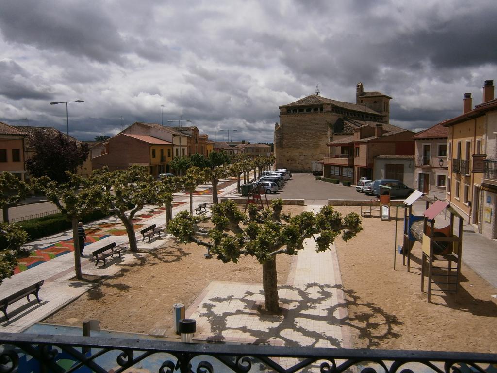 Apartamento Pension La Via Lactea Ξενοδοχείο Frómista Εξωτερικό φωτογραφία